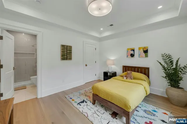 $6,500,000 | 82-84 Watchung Avenue, Montclair, NJ 07043