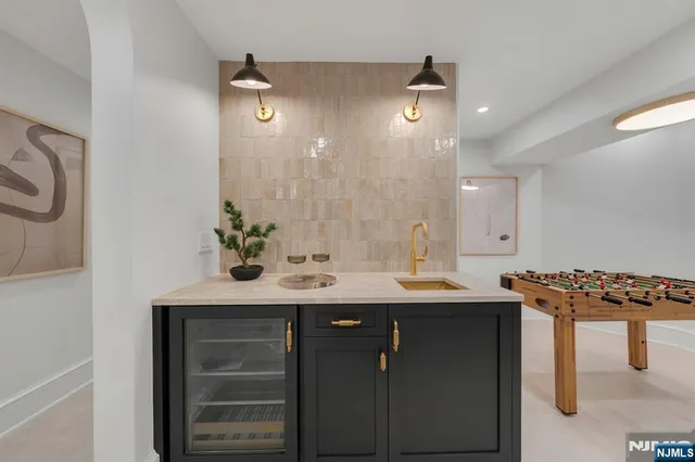 $6,500,000 | 82-84 Watchung Avenue, Montclair, NJ 07043