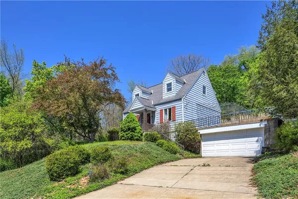 $170,125 | 64 Victor Drive, Vandergrift, PA 15690