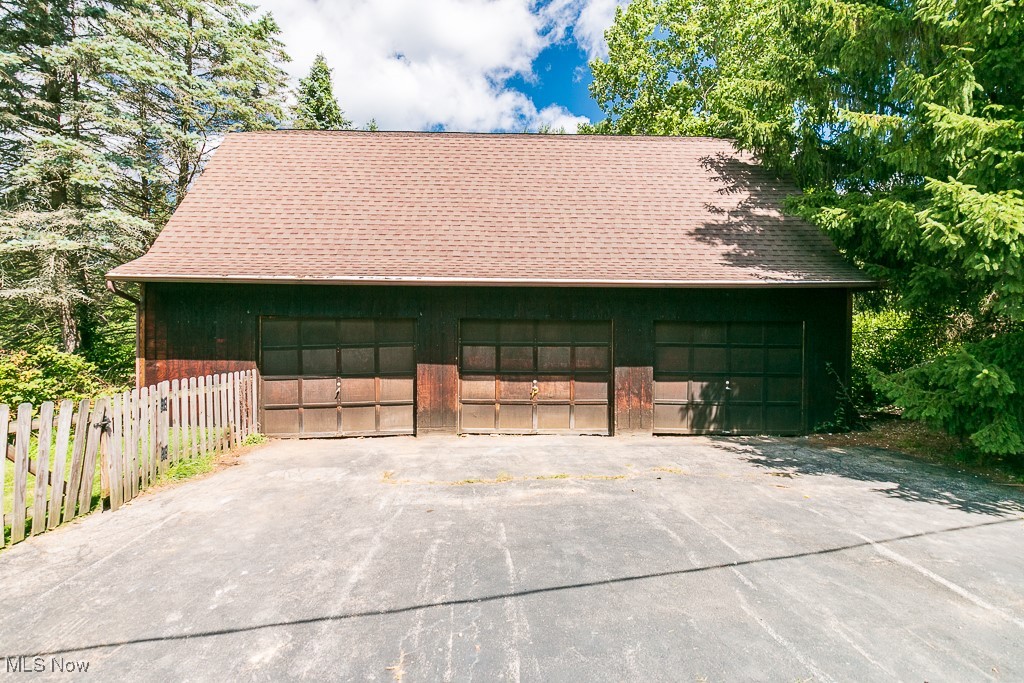 12246 Bean Road Chardon, OH 44024 - Photo 30 of 37