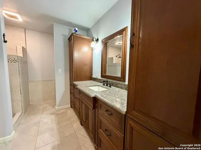 $2,600 | 1213 Camellia Lane, New Braunfels, TX 78130