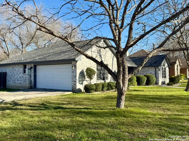 $2,600 | 1213 Camellia Lane, New Braunfels, TX 78130