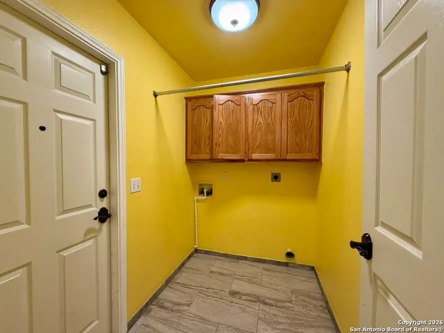 $2,600 | 1213 Camellia Lane, New Braunfels, TX 78130