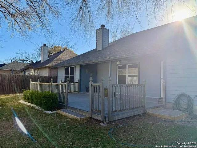 $2,600 | 1213 Camellia Lane, New Braunfels, TX 78130