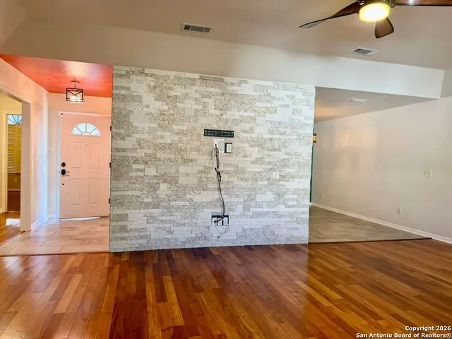 $2,600 | 1213 Camellia Lane, New Braunfels, TX 78130