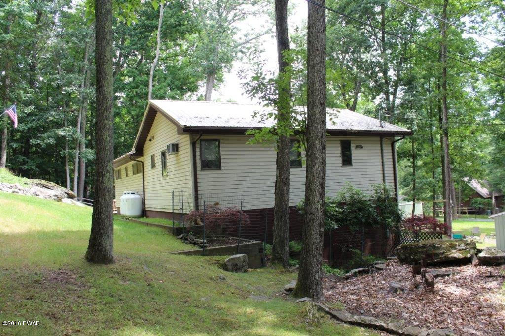 108 Wallenpaupack Road Lakeville, PA 18438 - Photo 16 of 20
