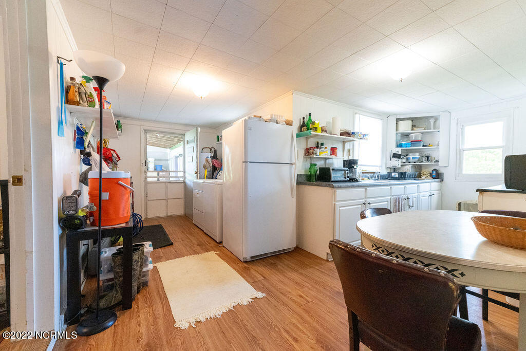 16126 Highway 32 Roper, NC 27970 - Photo 27 of 64 Kitchen