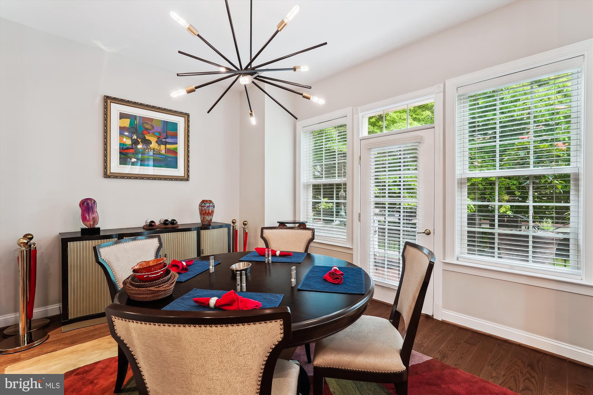 47666 Paulsen Square Sterling, VA 20165 - Photo 29 of 92 Breakfast Area