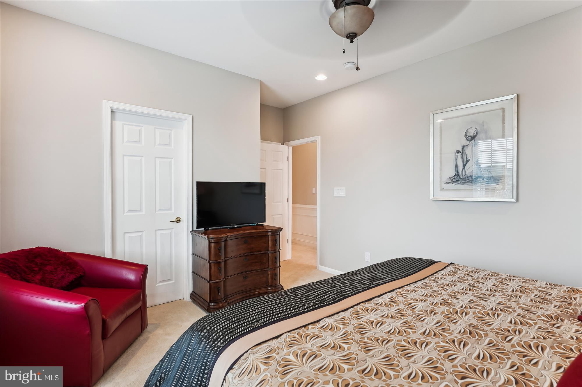 47666 Paulsen Square Sterling, VA 20165 - Photo 60 of 92 Bedroom 3