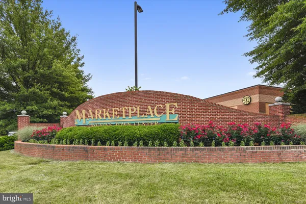 $1,199,999 | 47666 Paulsen Square, Sterling, VA 20165