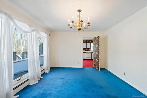 $1,595,000 | 15 Springwood Path, Syosset, NY 11791