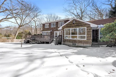 $1,595,000 | 15 Springwood Path, Syosset, NY 11791