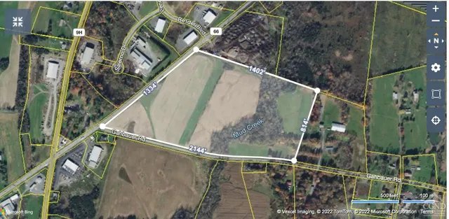 with view of swimming pool