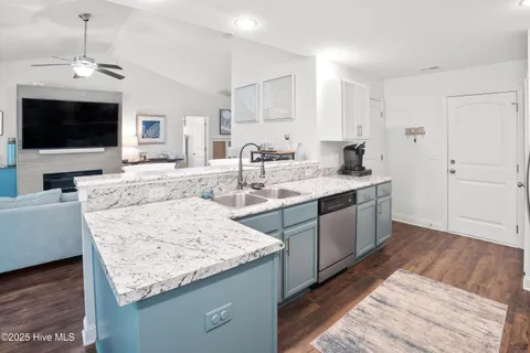 $430,000 | 518 Albemarle Court, Wilmington, NC 28405