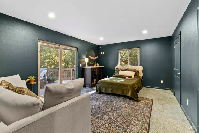 $499,900 | 131 Votech Lane, Elk River, ID 83827