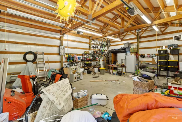 $499,900 | 131 Votech Lane, Elk River, ID 83827