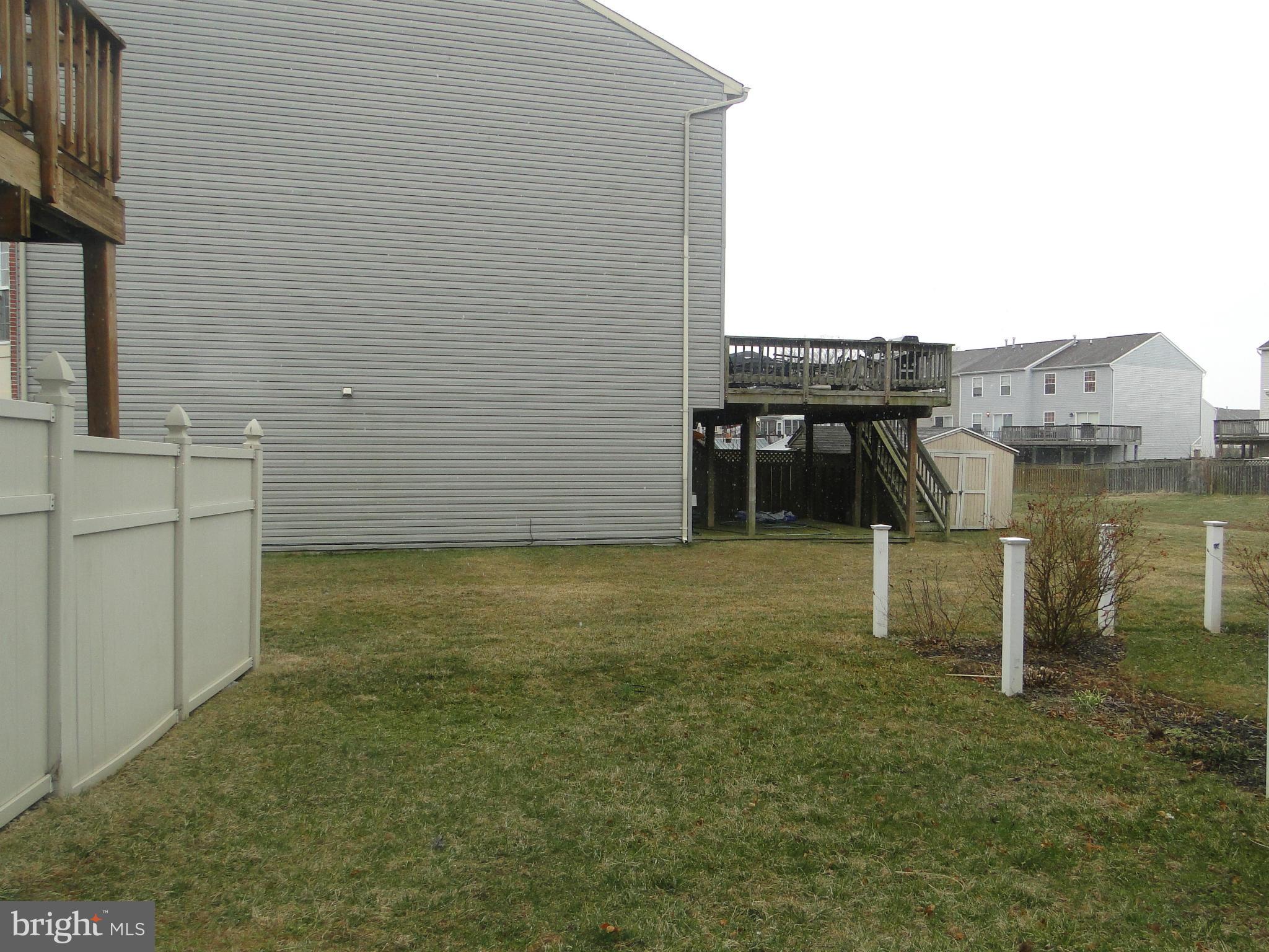 4027 Cutty Sark Road Middle River, MD 21220 - Photo 28 of 28 Exterior (Rear)