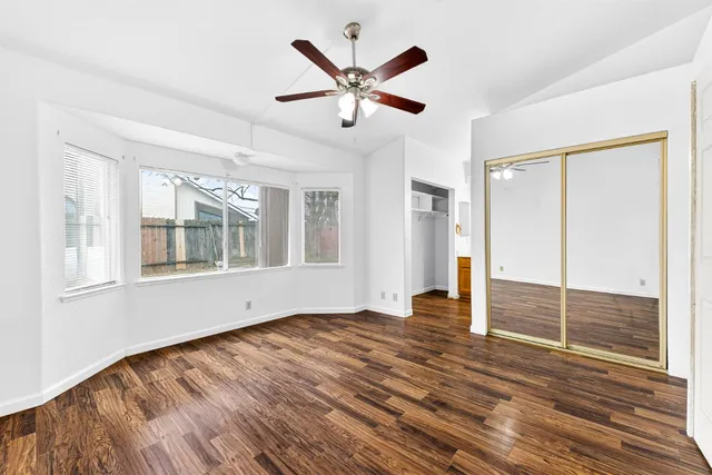 $385,000 | 208 Shady Valley Court, Rio Linda, CA 95673