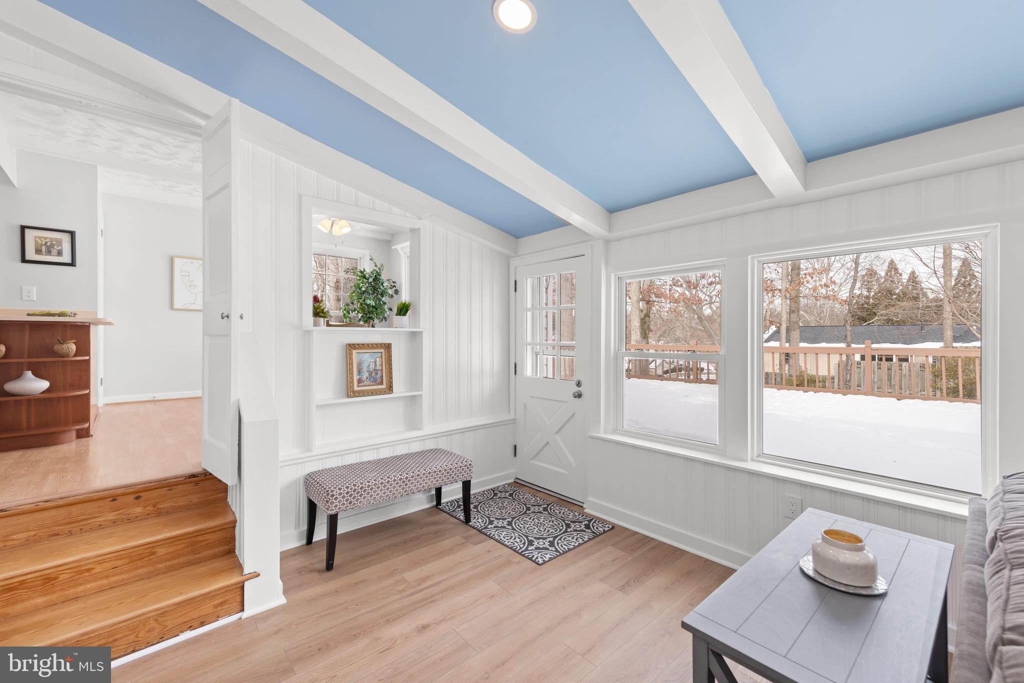 8120 Old Oaks Drive Springfield, VA 22152 - Photo 23 of 57 Easy access to back deck