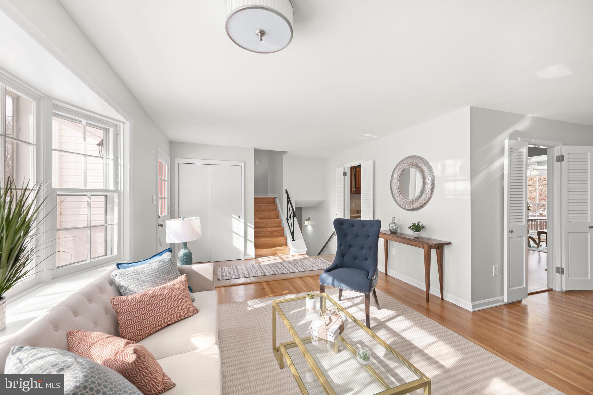 8120 Old Oaks Drive Springfield, VA 22152 - Photo 9 of 57