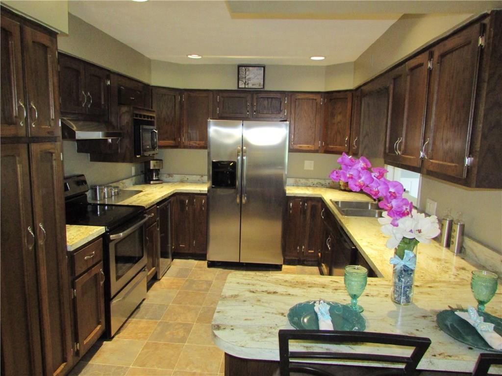 7335 Milhouse Road Indianapolis, IN 46221 - Photo 4 of 22