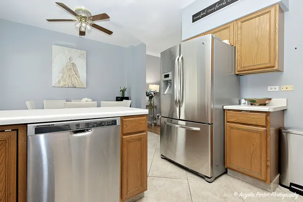 $2,550 | 2155 North Millstone Drive, Lake Villa, IL 60046