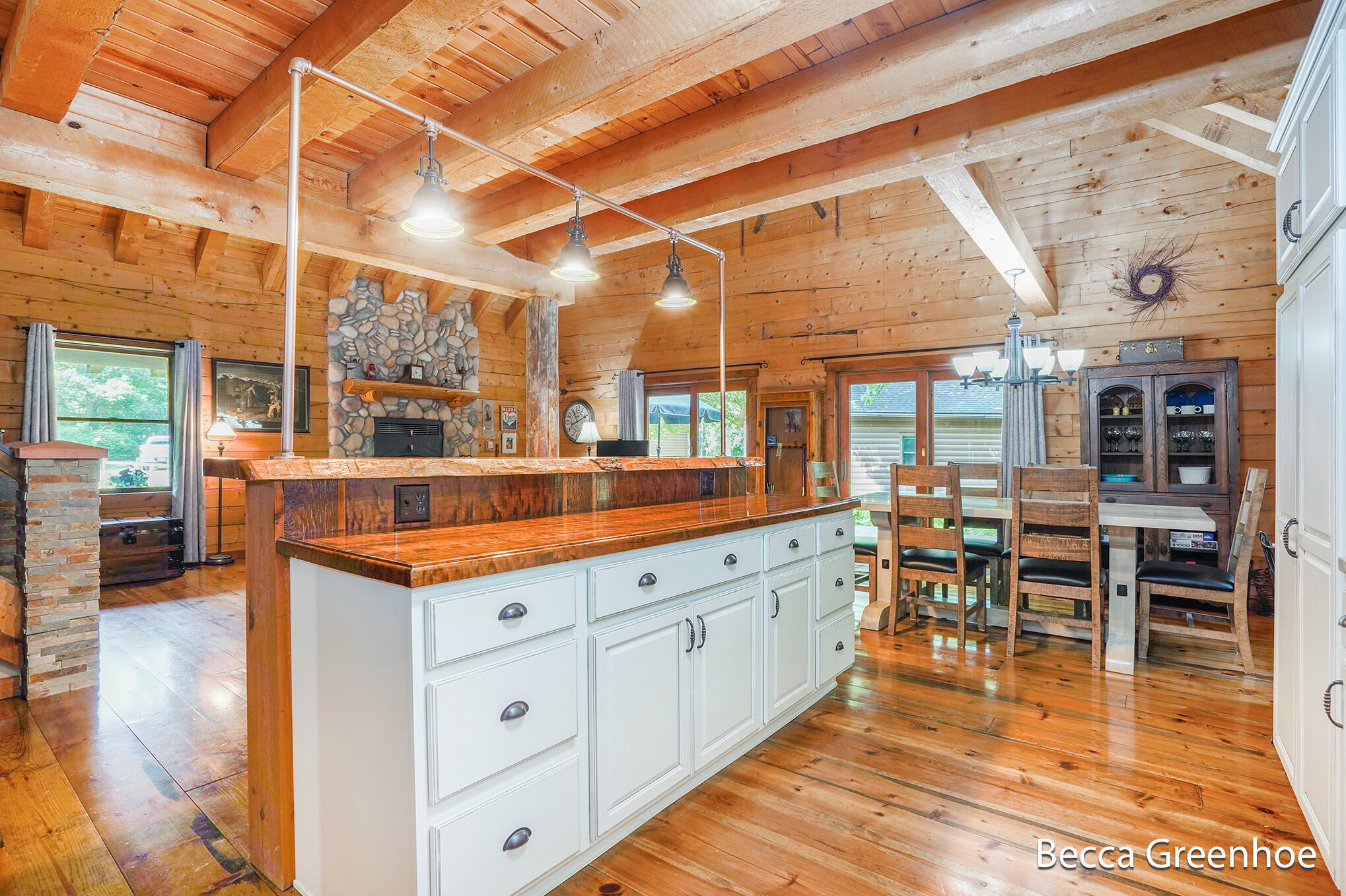 8408 MacArthur Road Saranac, MI 48881 - Photo 12 of 28 Kitchen Island