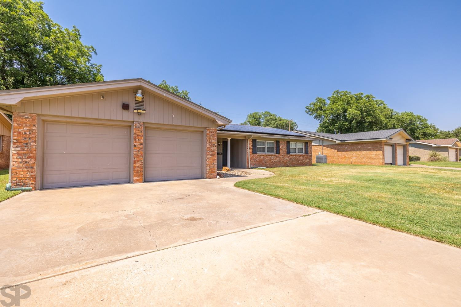 3504 57th Street Lubbock, TX 79413 - Photo 3 of 41 Photo 3