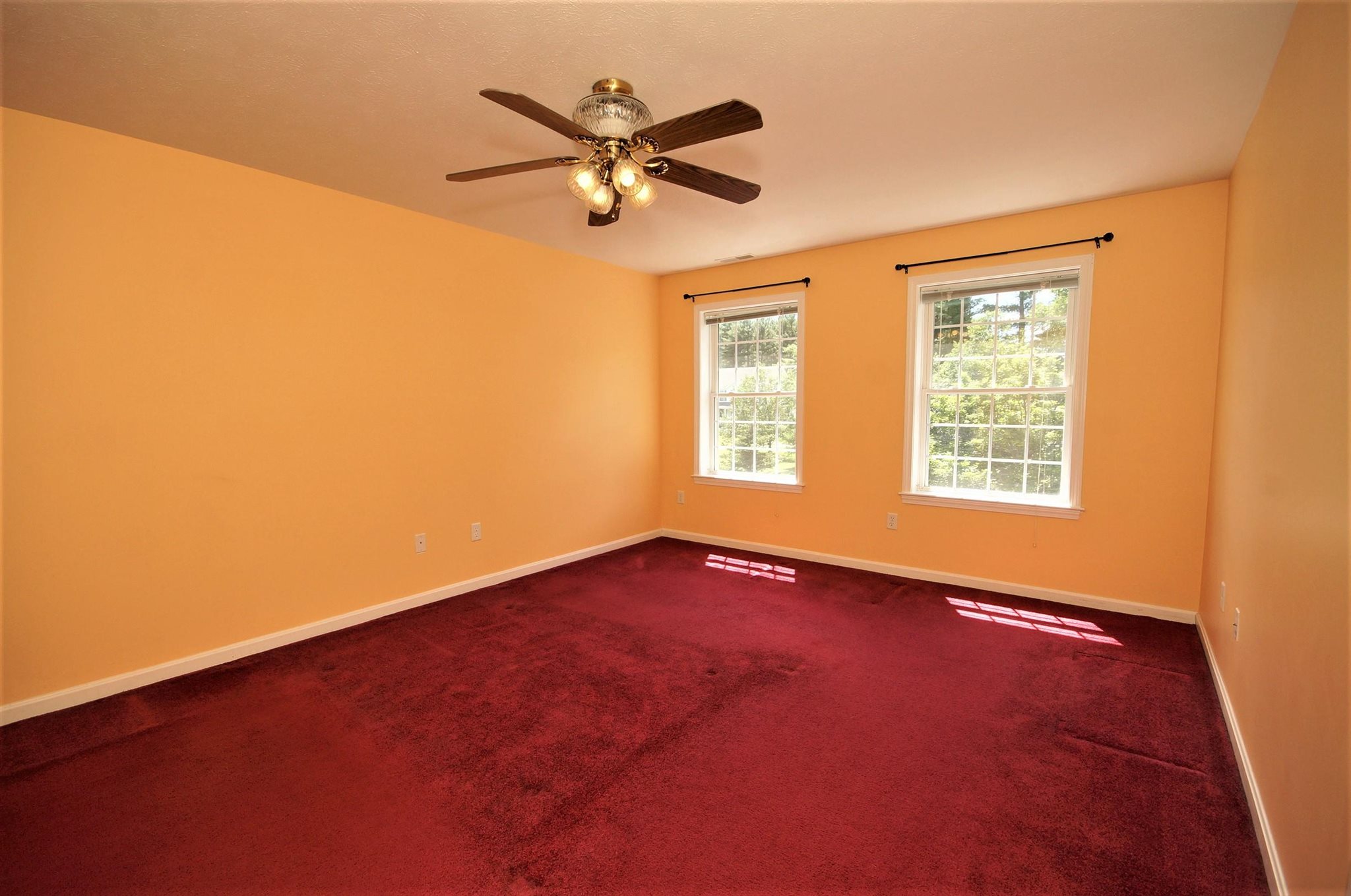 2 Augusta Way Litchfield, NH 03052 - Photo 21 of 40