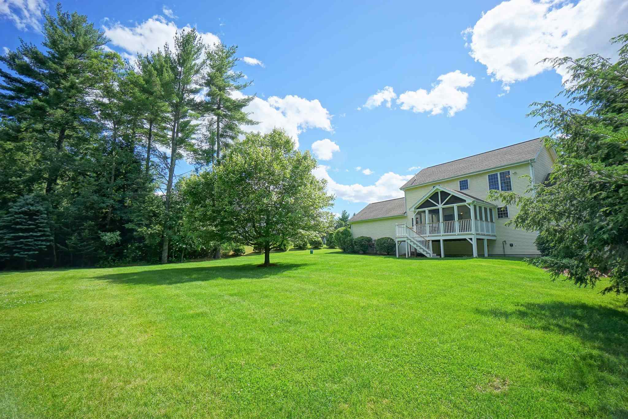 2 Augusta Way Litchfield, NH 03052 - Photo 35 of 40