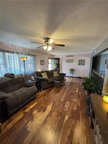 $240,000 | 1205 West 14th Street, Chanute, KS 66720