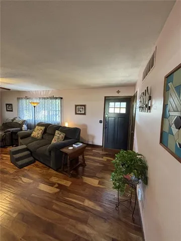 $240,000 | 1205 West 14th Street, Chanute, KS 66720