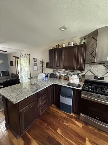 $240,000 | 1205 West 14th Street, Chanute, KS 66720