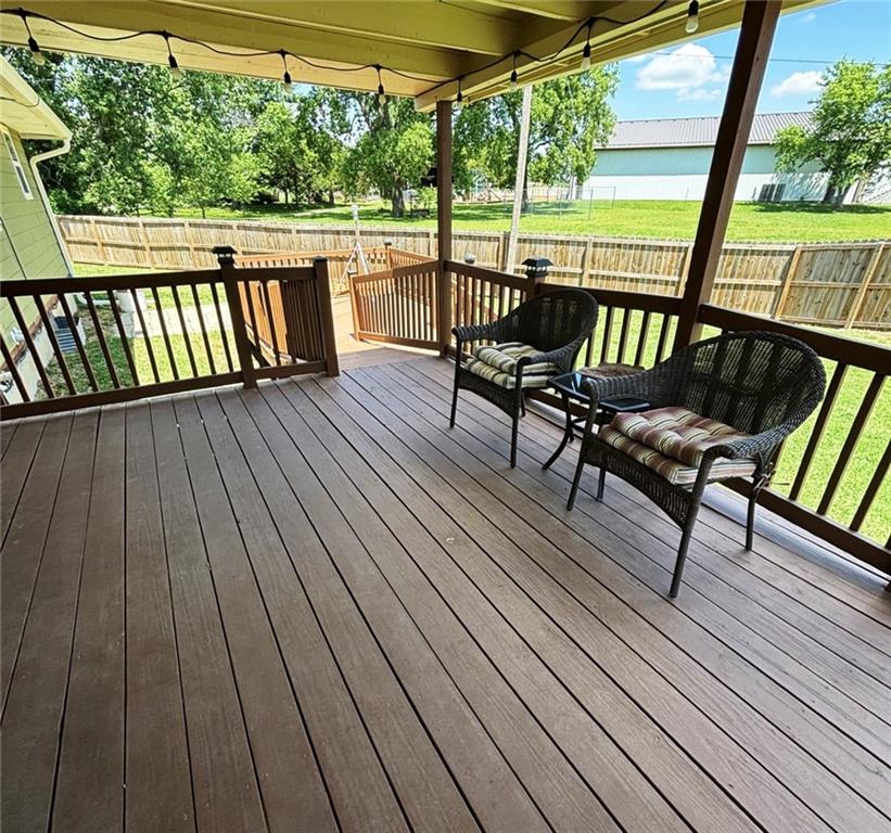 1205 West 14th Street Chanute, KS 66720 - Photo 9 of 59