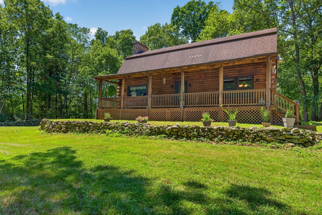 82 Hornbine Road Rehoboth, MA 02769 - Photo 1 of 41