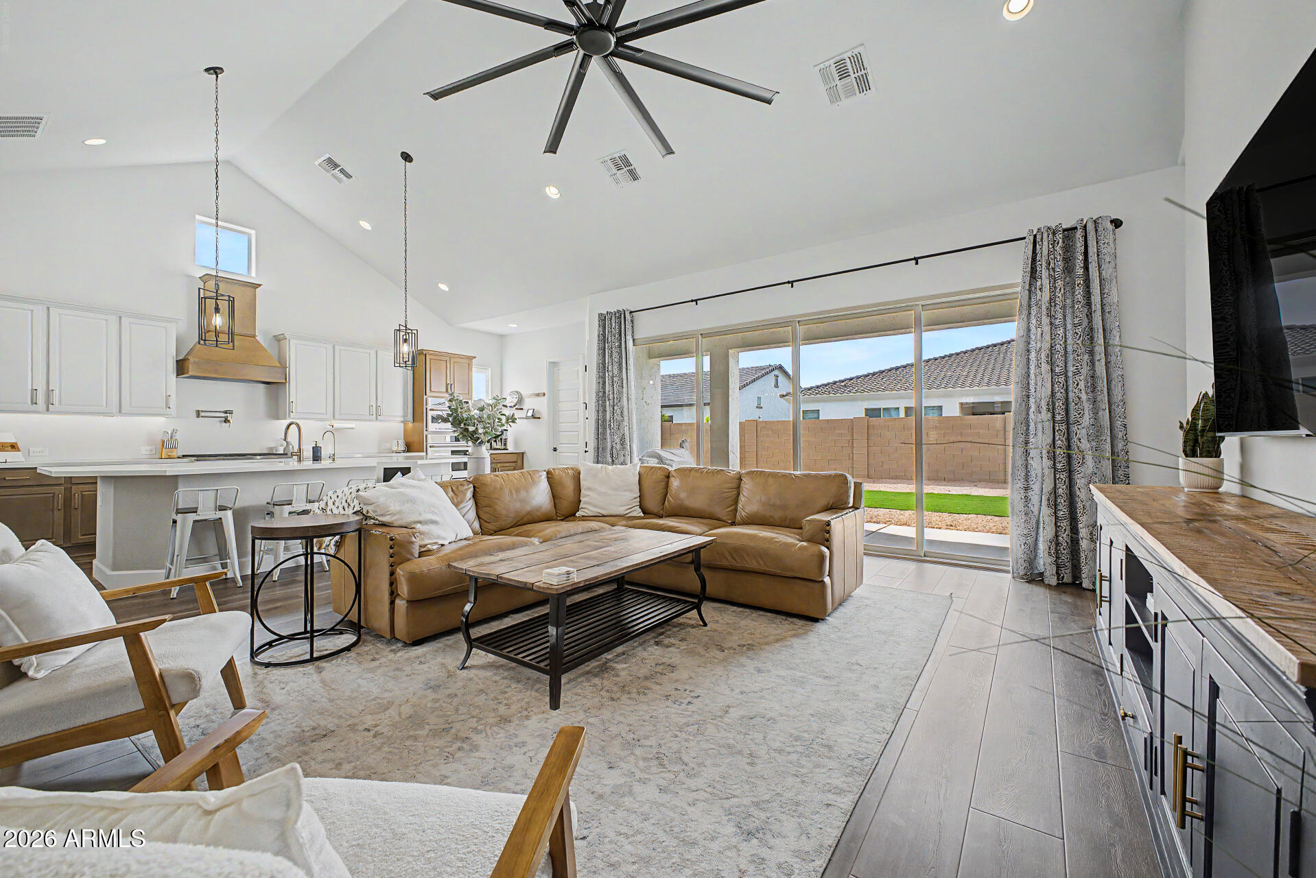 1016 Ridge Road Apache Junction, AZ 85120 - Photo 3 of 20 10 - Ridge