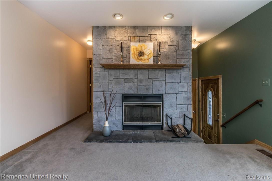 8121 Hemingway Road Howell, MI 48855 - Photo 5 of 53 _dsc0724.jpg