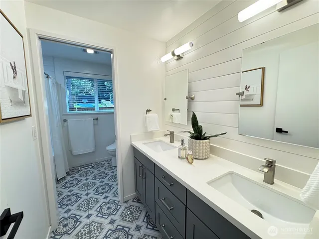 $6,200 | 12442 Northeast 6th Place, Bellevue, WA 98005