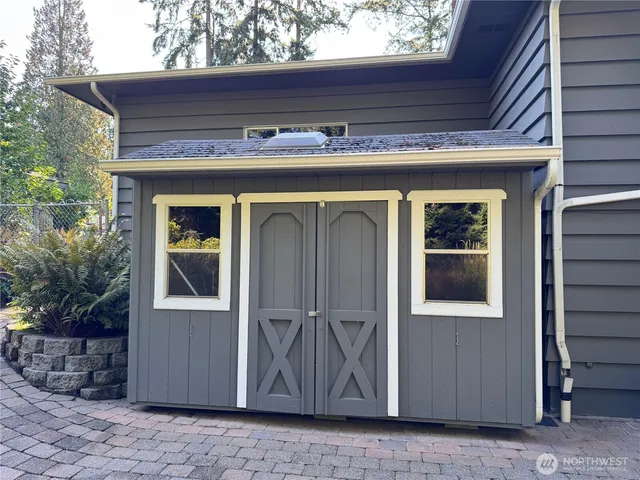 $6,200 | 12442 Northeast 6th Place, Bellevue, WA 98005