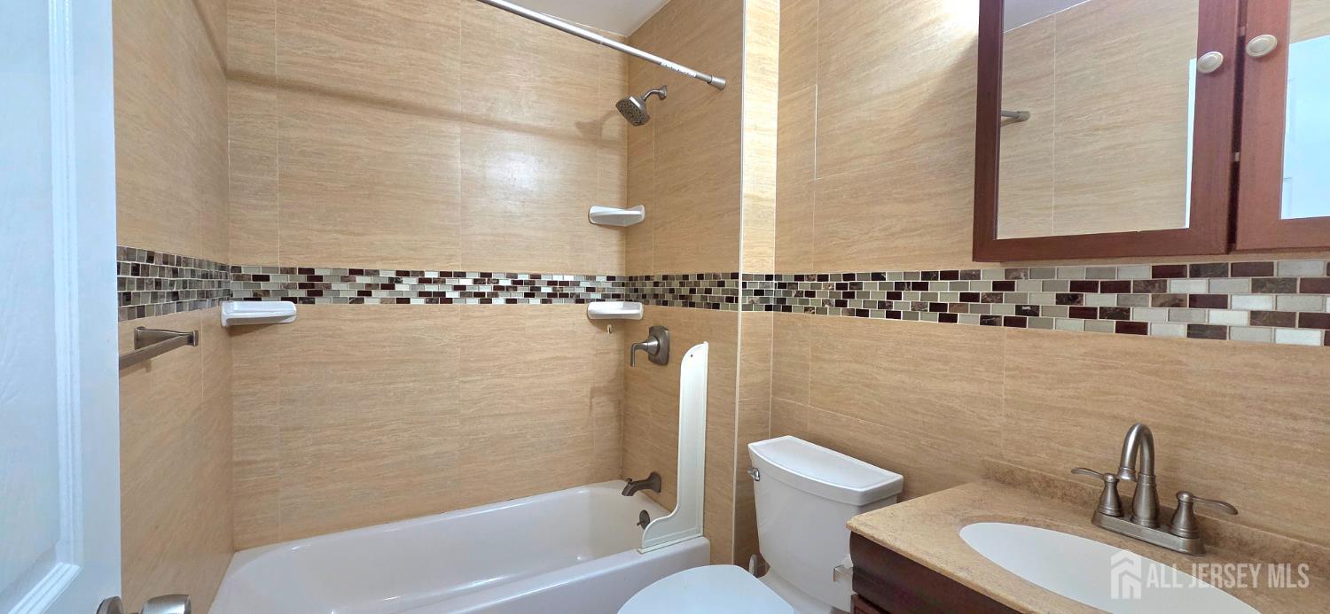 44 Azalea Court Monmouth Junction, NJ 08852 - Photo 11 of 21