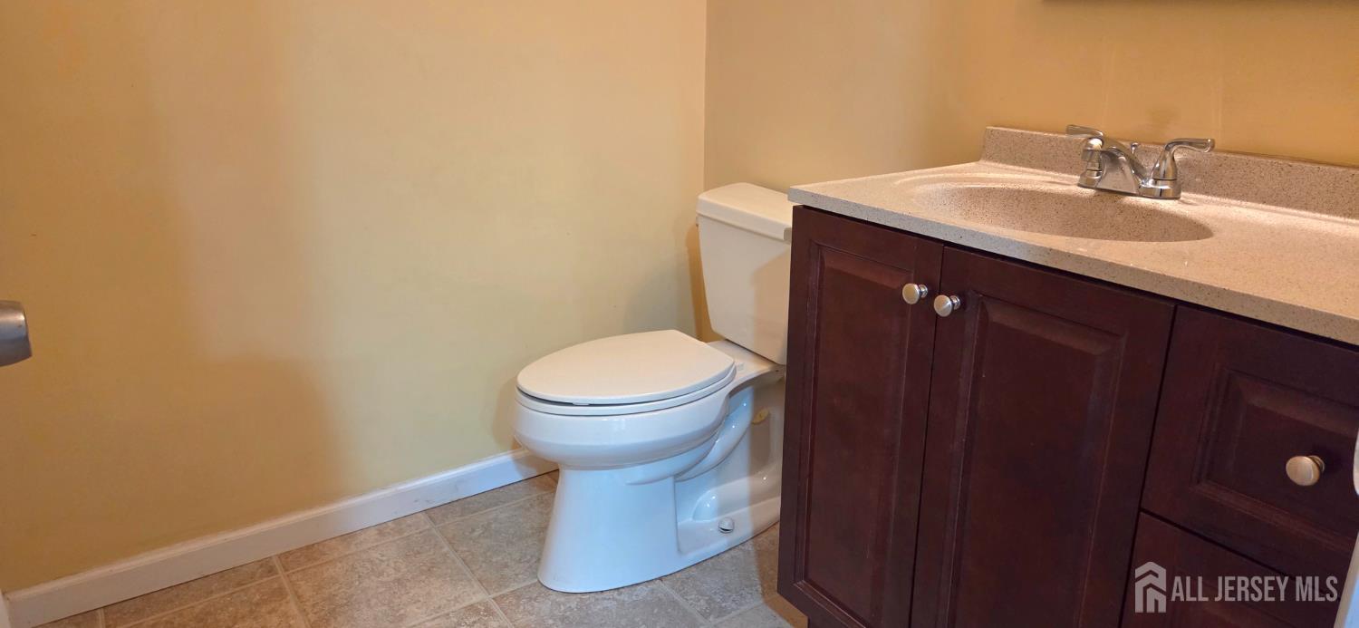 44 Azalea Court Monmouth Junction, NJ 08852 - Photo 13 of 21