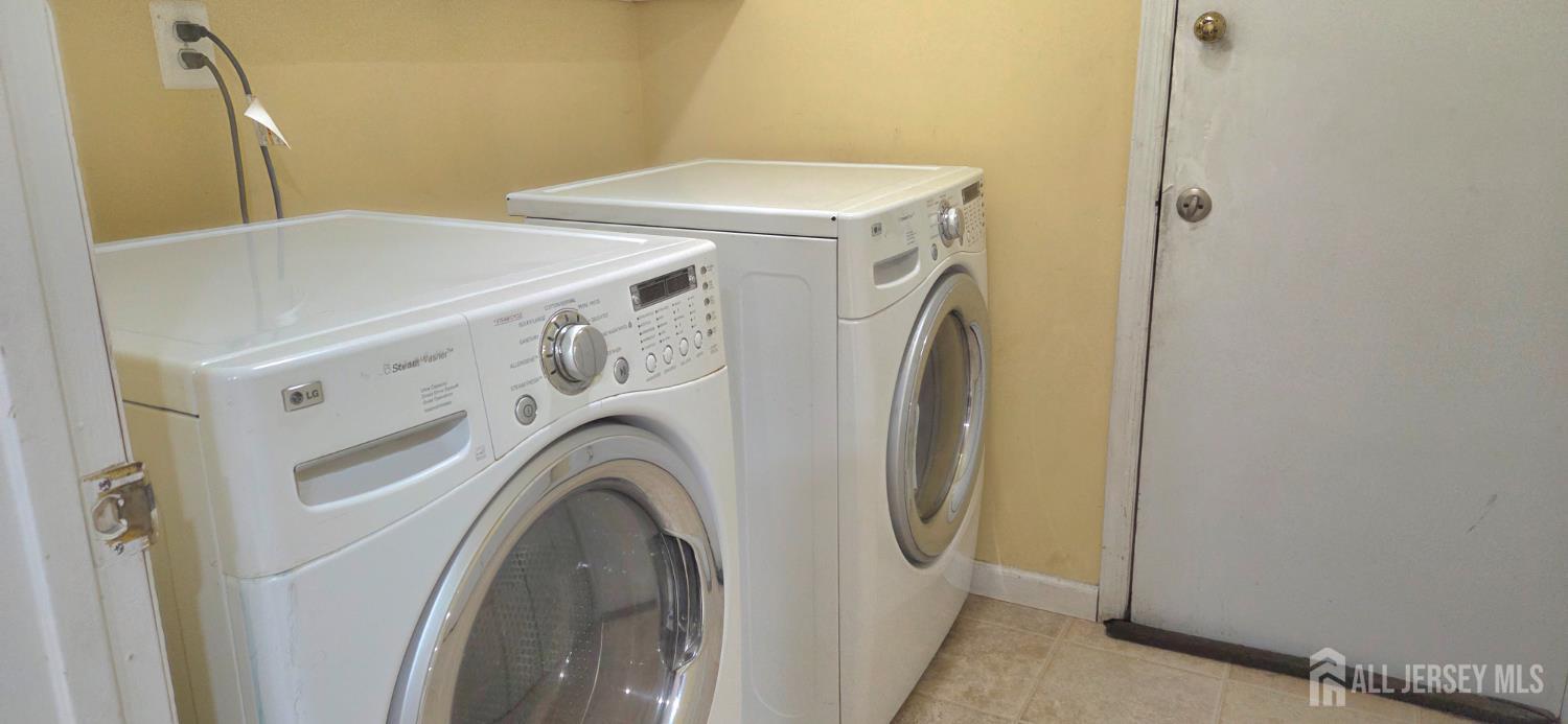 44 Azalea Court Monmouth Junction, NJ 08852 - Photo 14 of 21