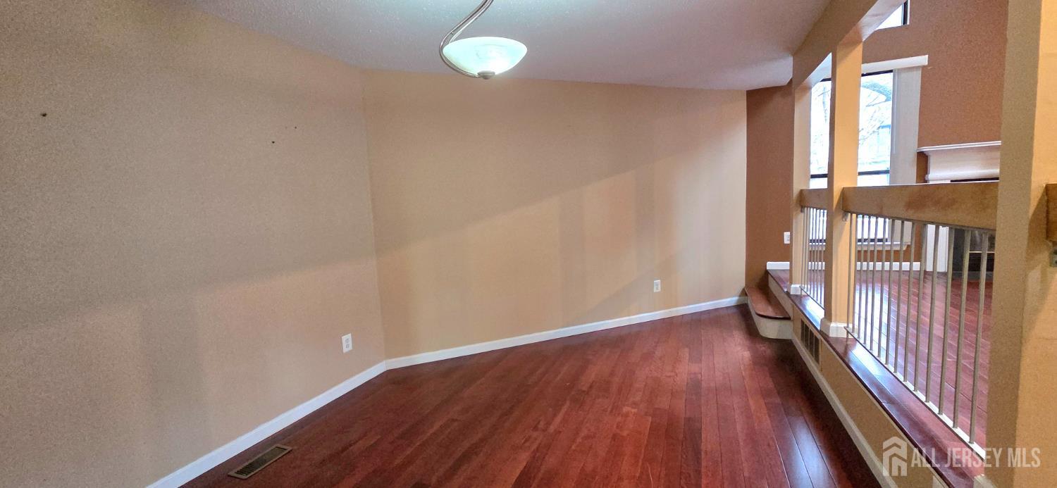 44 Azalea Court Monmouth Junction, NJ 08852 - Photo 5 of 21