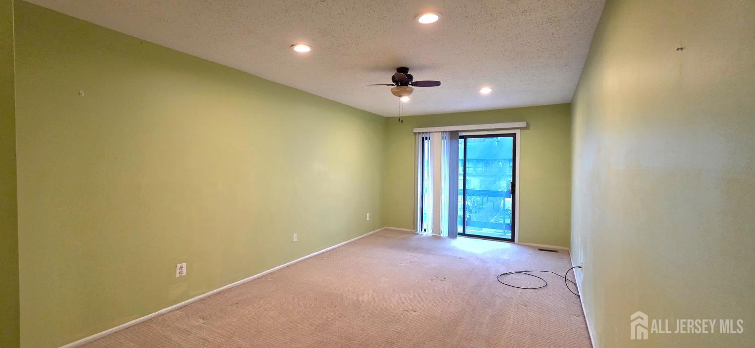 44 Azalea Court Monmouth Junction, NJ 08852 - Photo 6 of 21