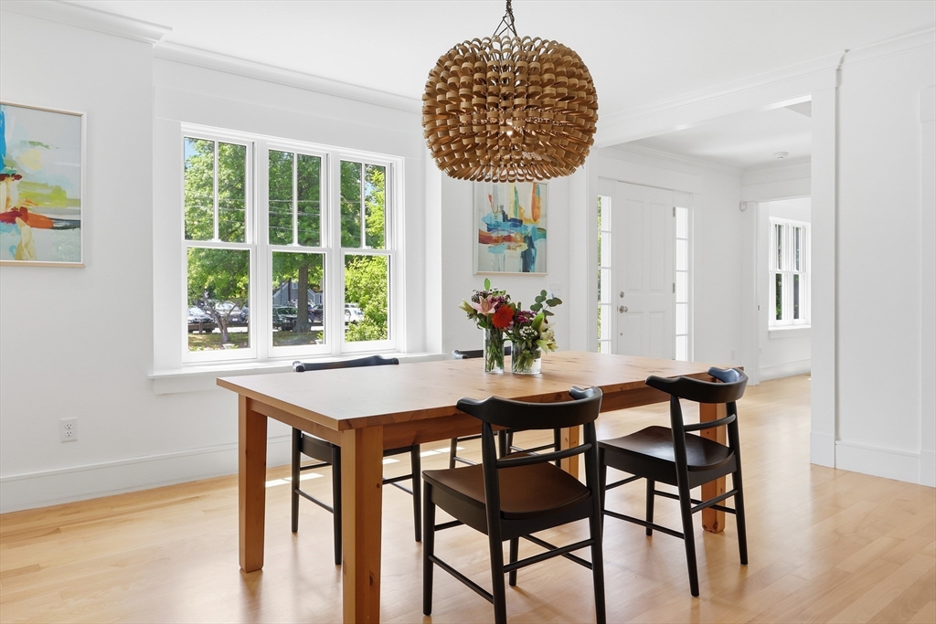 25 Stow Street Concord, MA 01742 - Photo 5 of 36