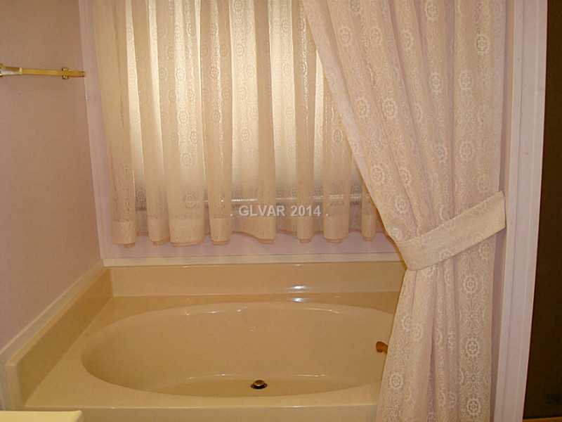 5521 Aldama Road Las Vegas, NV 89122 - Photo 14 of 27 Property Photo.