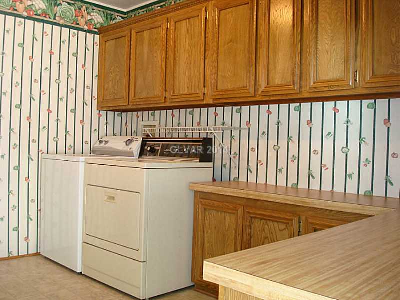 5521 Aldama Road Las Vegas, NV 89122 - Photo 18 of 27 Property Photo.