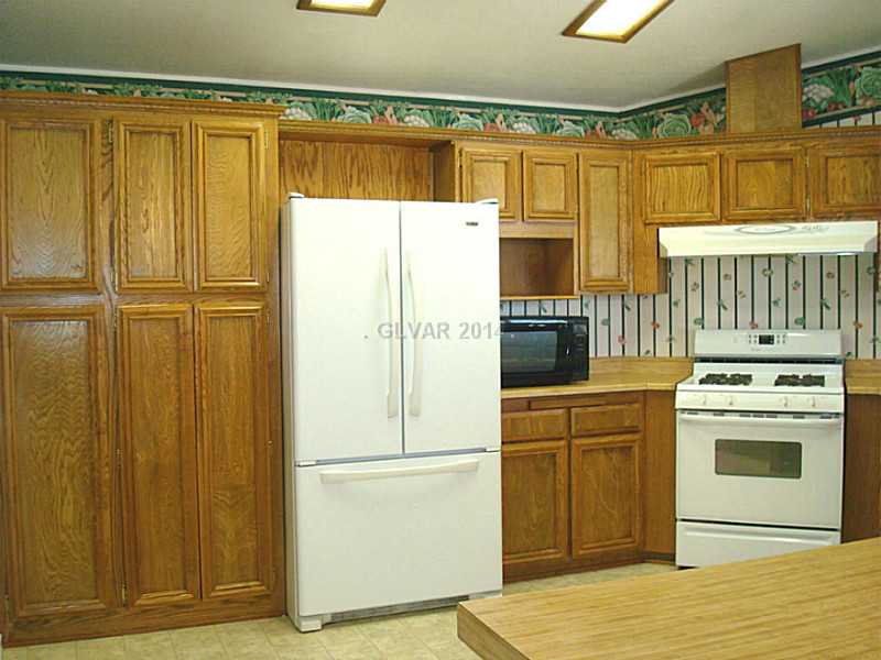 5521 Aldama Road Las Vegas, NV 89122 - Photo 3 of 27 Property Photo.