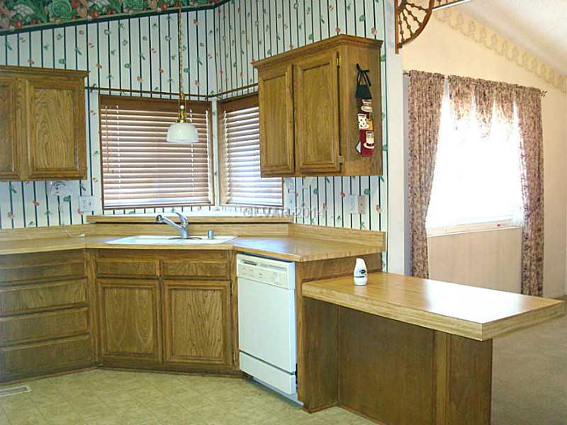 5521 Aldama Road Las Vegas, NV 89122 - Photo 5 of 27 Property Photo.