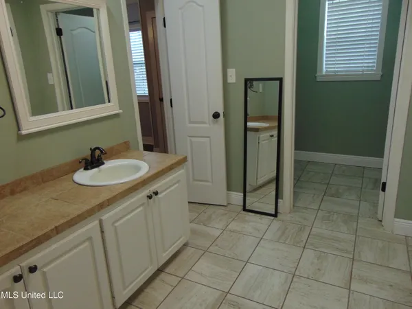 $249,000 | 1024 Boleware Lane, Crystal Springs, MS 39059